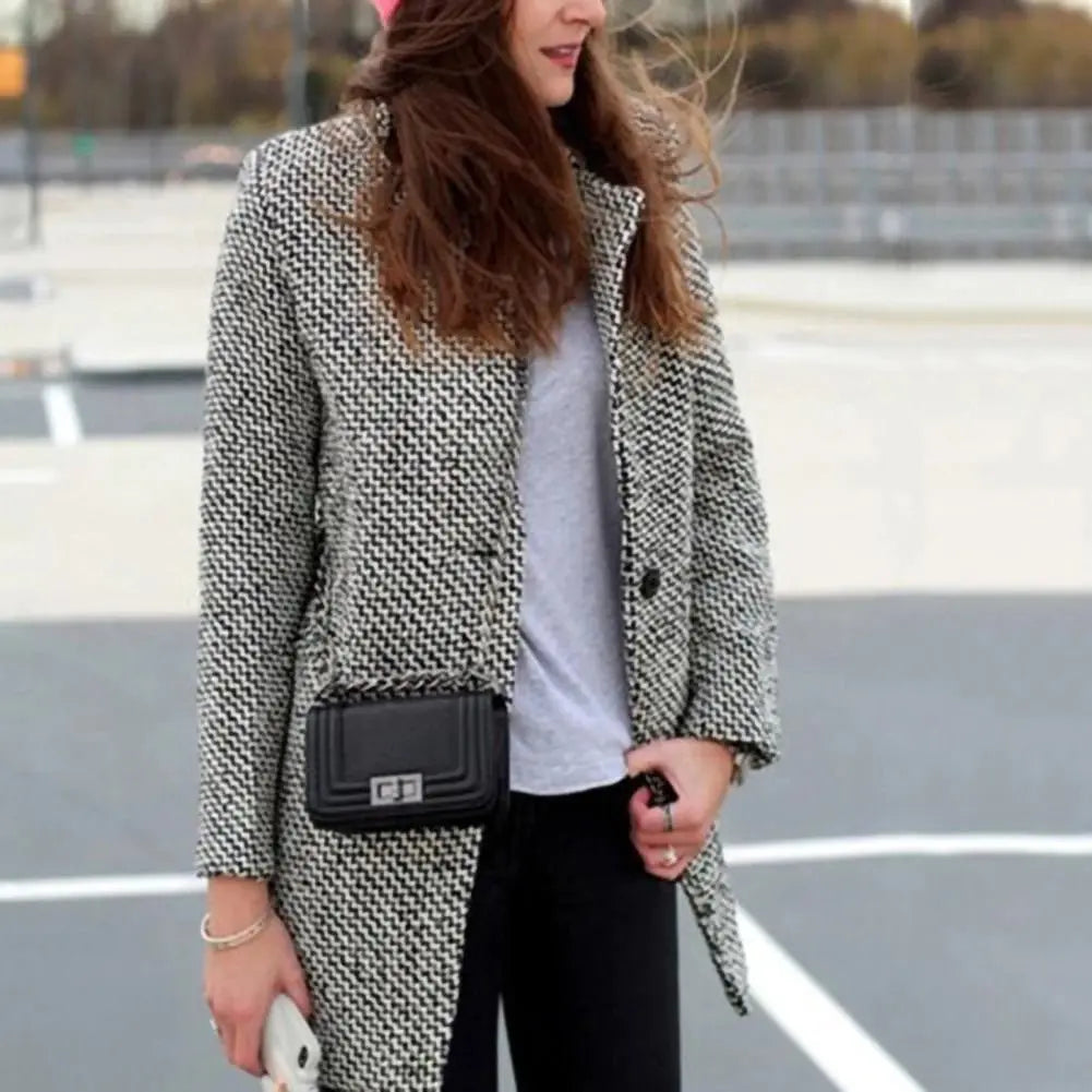 Hayden Vivi | Stylish Coat for Fall