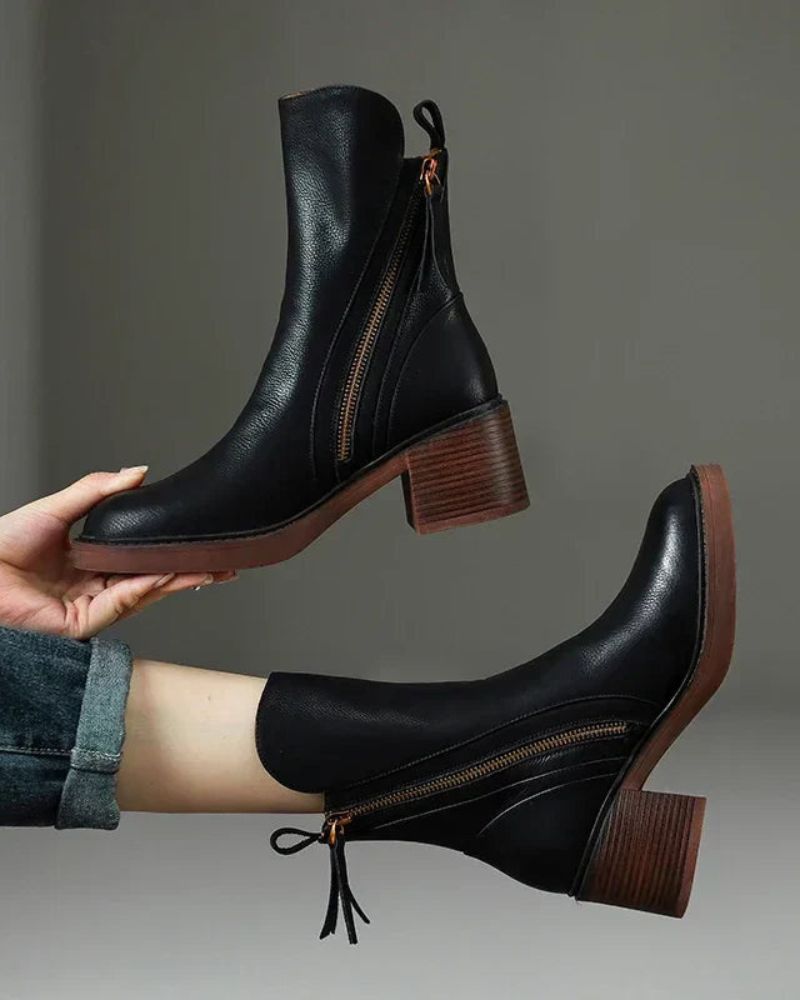 Vi™ Elegant Leather Boots
