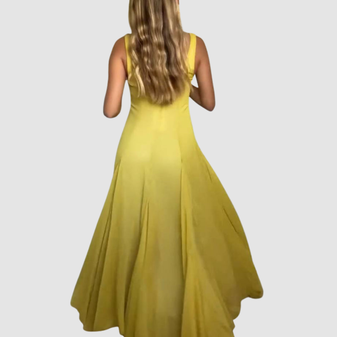 Suzy™ Elegant Strappy Maxi Dress