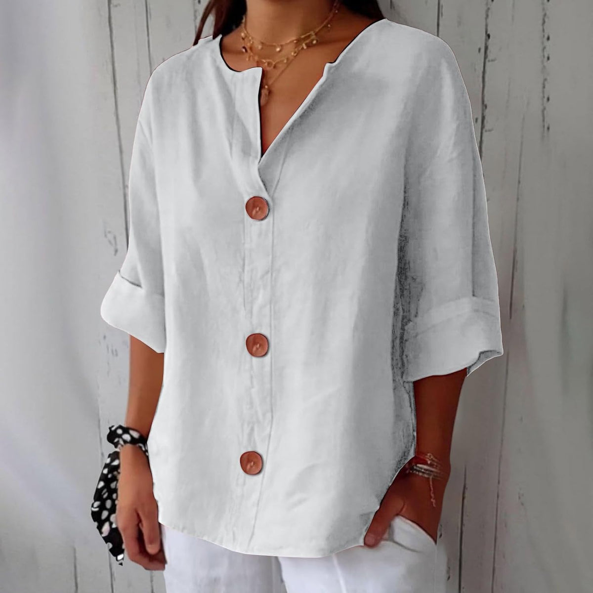 Hayden Zoja | Light and Loose-fitting summer blouse