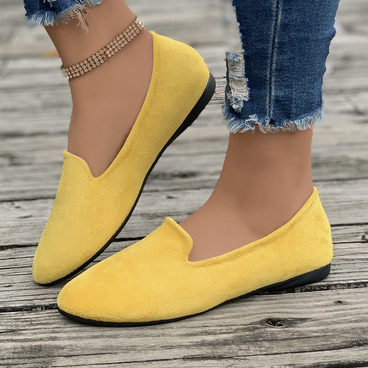 Sienna™ Comfortable Pointed-Toe Flats