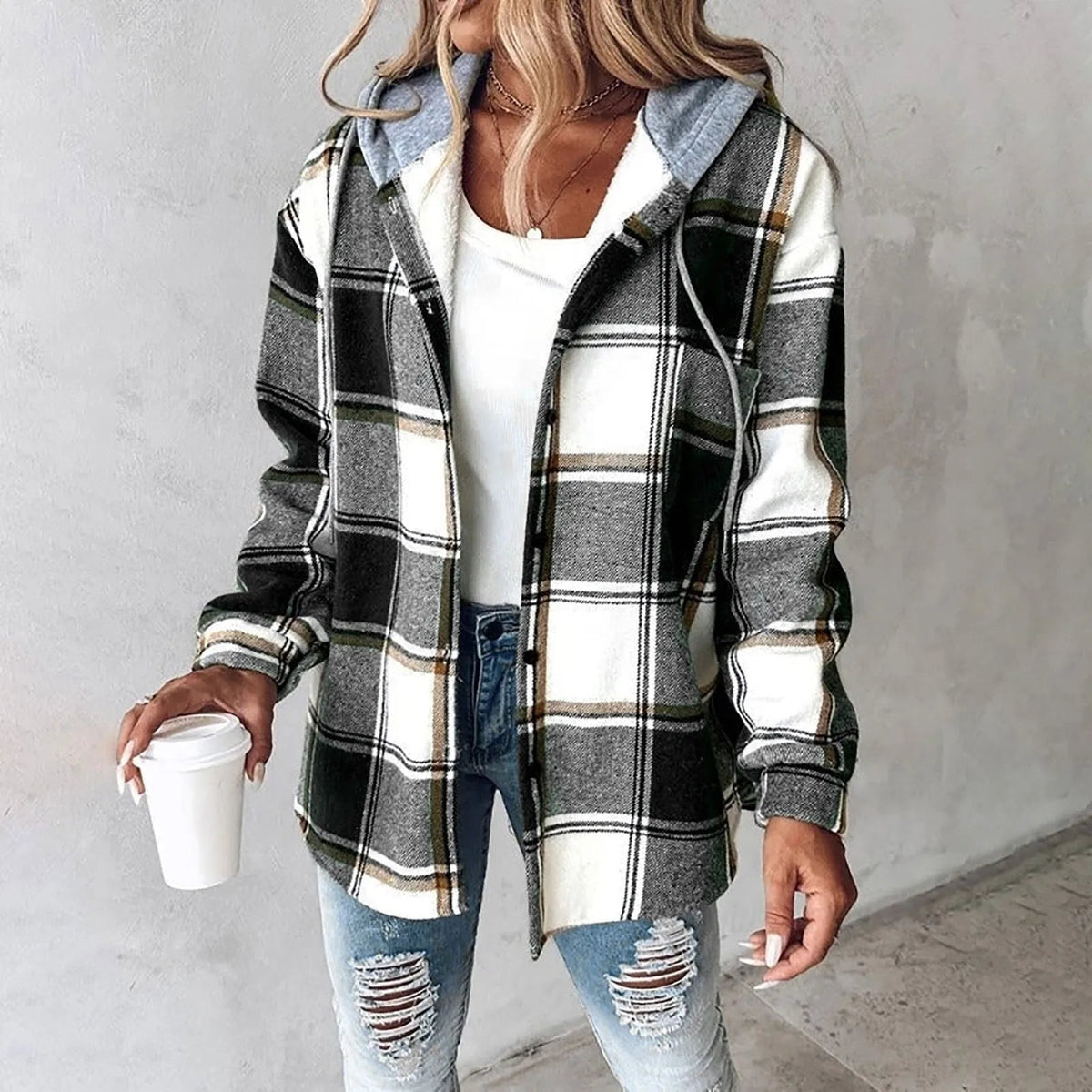 Hayden Isabelle | Warm, elegant jacket