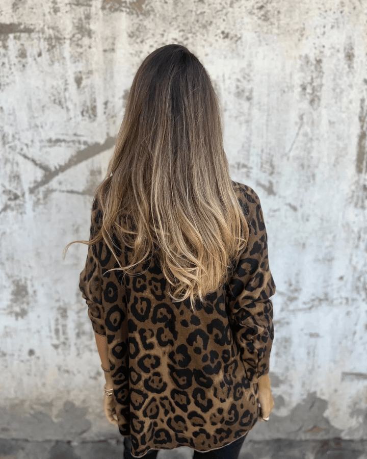 Elvéra | Casual Women's Top with Leopard Print